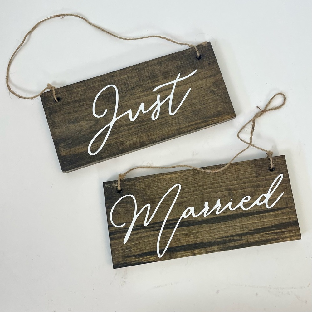 Brown and White Rustic Wedding Decorations